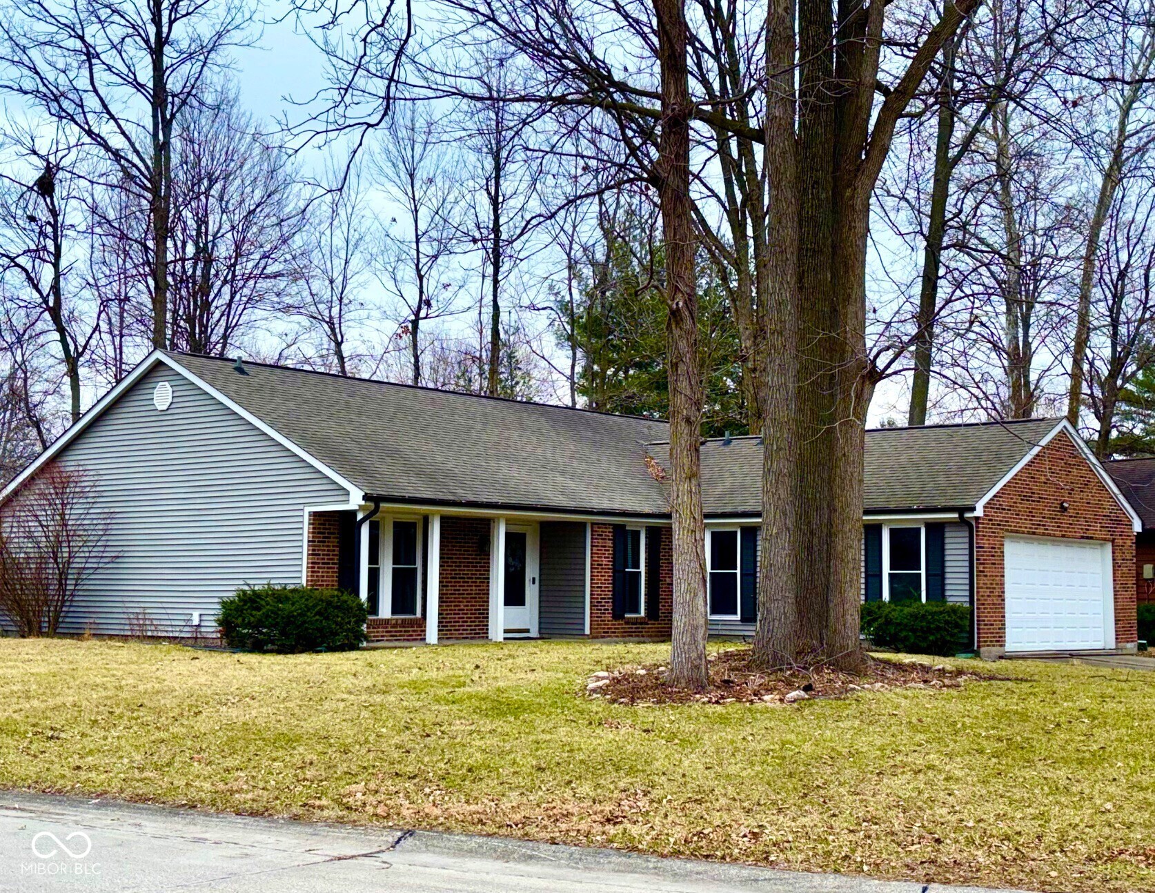 4350 Ashwood Drive Indianapolis IN 46268