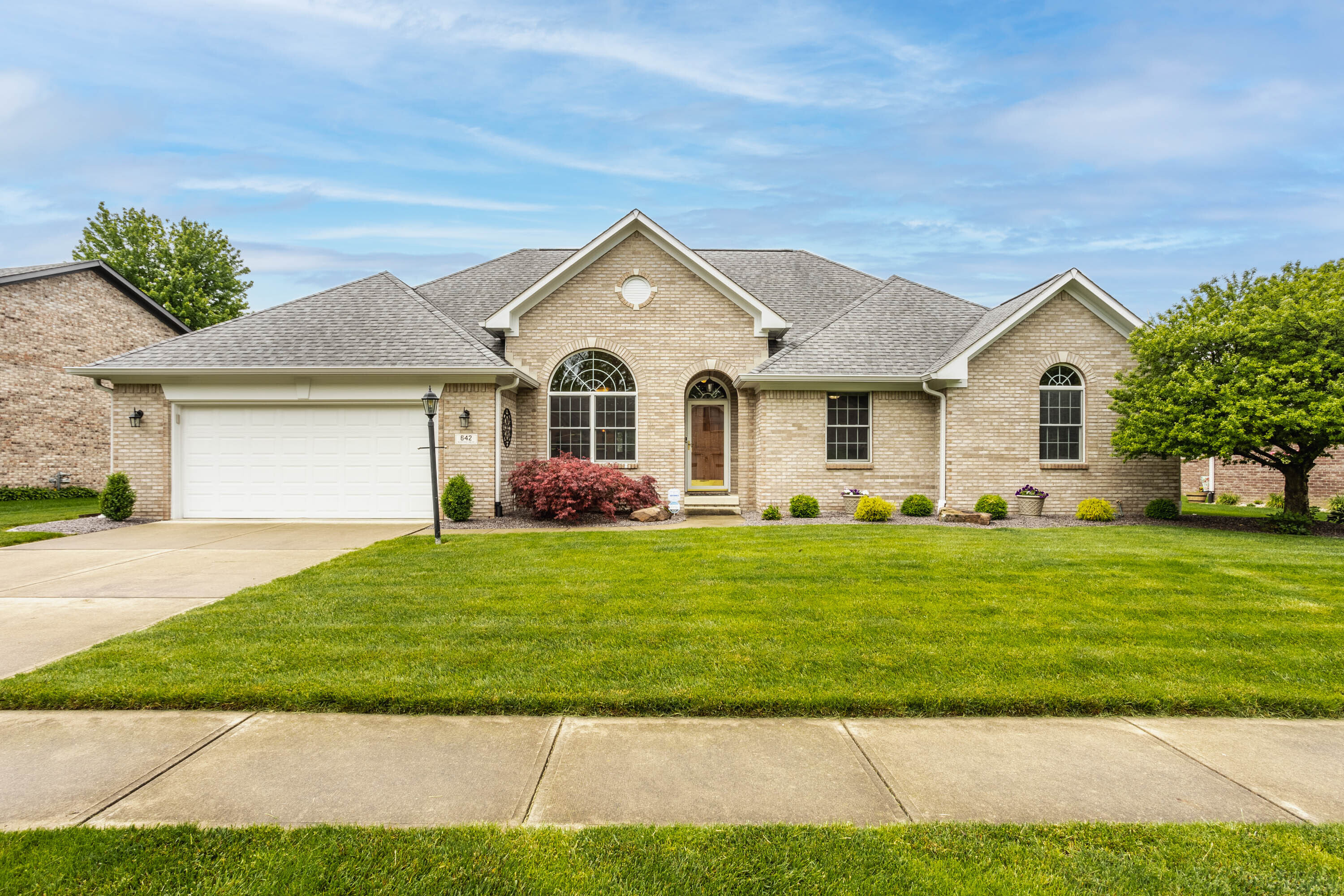 642 Raintree Drive Avon IN 46123