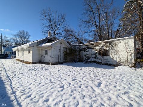 1736 W 12th Street Anderson IN 46016