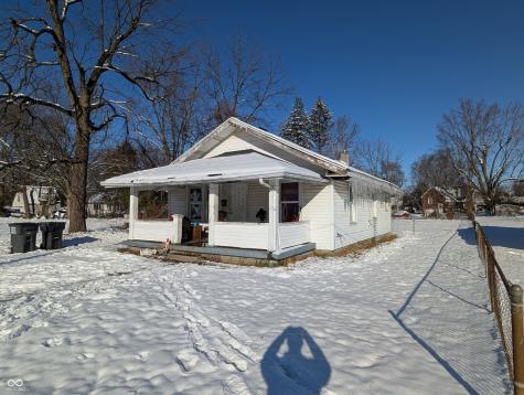 1736 W 12th Street Anderson IN 46016