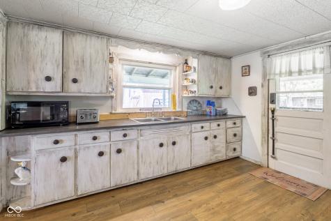 9349 N Lick Creek Road Morgantown IN 46160