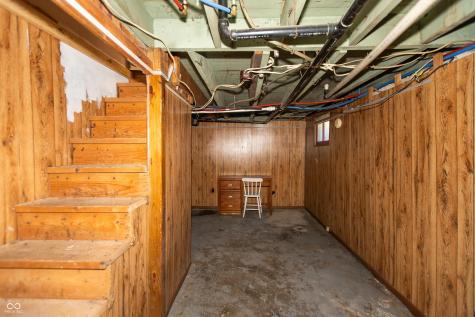 2204 Maple Street Columbus IN 47201