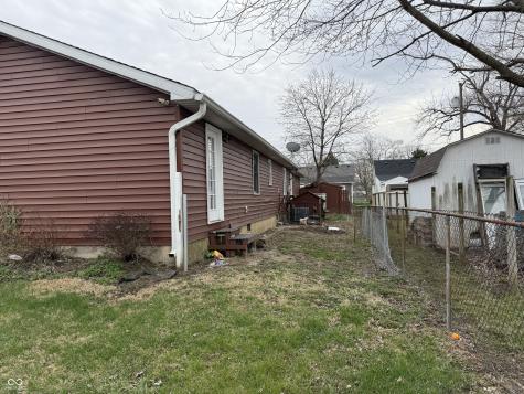 729 E Washington Street Shelbyville IN 46176