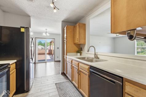 626 Deer Trail Drive Indianapolis IN 46217