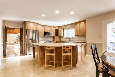 945 Round Table Court Indianapolis IN 46260