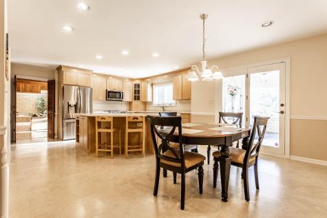 945 Round Table Court Indianapolis IN 46260