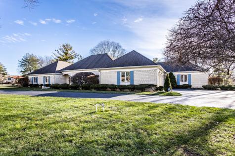 945 Round Table Court Indianapolis IN 46260