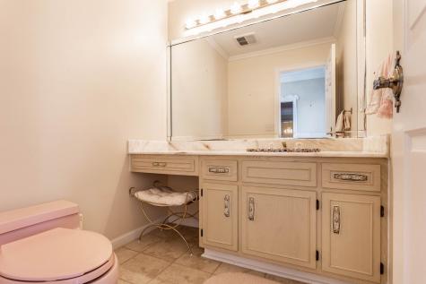 945 Round Table Court Indianapolis IN 46260