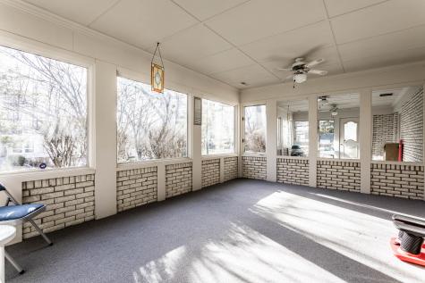 945 Round Table Court Indianapolis IN 46260