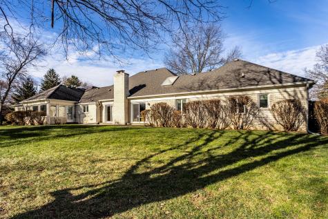 945 Round Table Court Indianapolis IN 46260