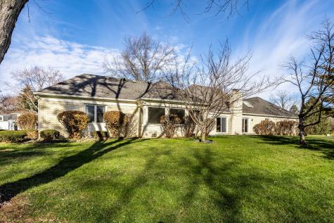 945 Round Table Court Indianapolis IN 46260
