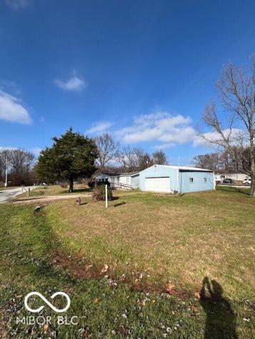 384 Honey Locust Place North Vernon IN 47265