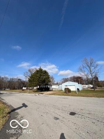 384 Honey Locust Place North Vernon IN 47265
