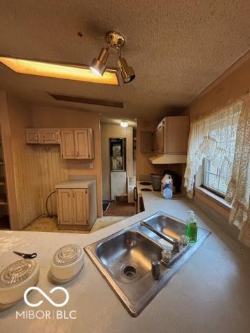 384 Honey Locust Place North Vernon IN 47265