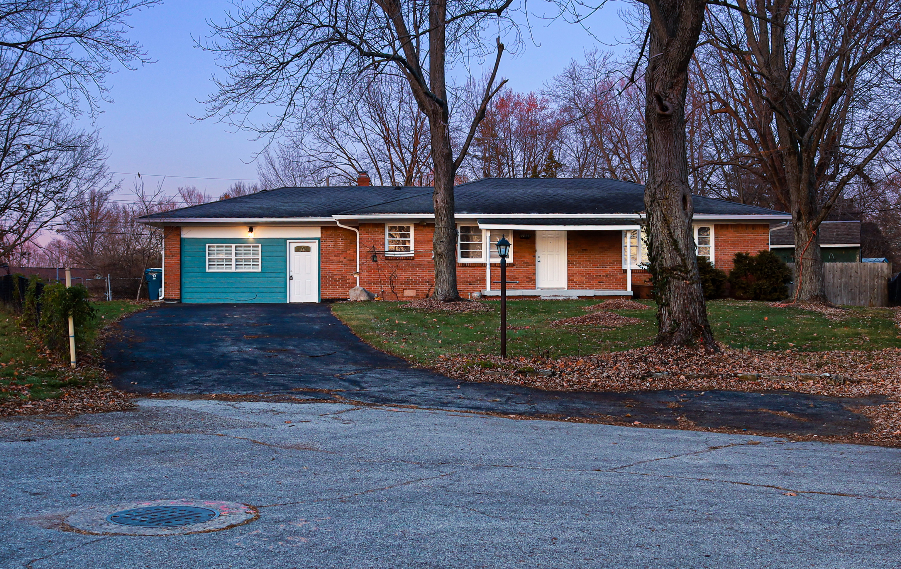 11566 Newport Circle Indianapolis IN 46236