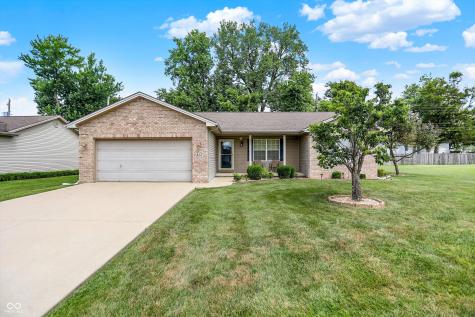 822 Allendale Drive Seymour IN 47274