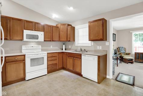 822 Allendale Drive Seymour IN 47274