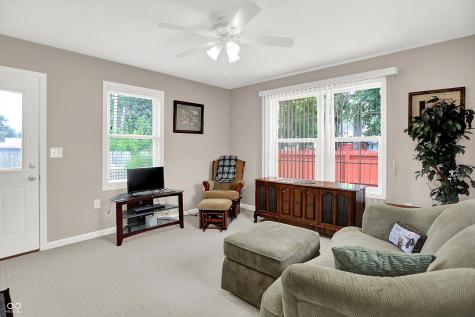 822 Allendale Drive Seymour IN 47274