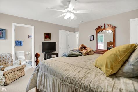 822 Allendale Drive Seymour IN 47274