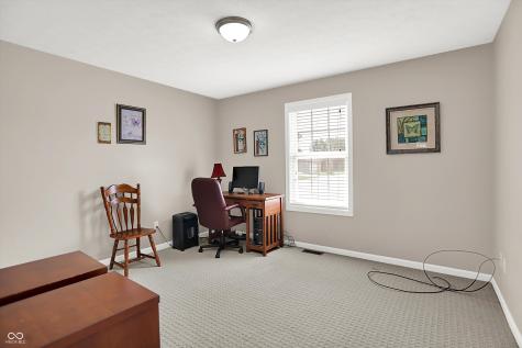 822 Allendale Drive Seymour IN 47274