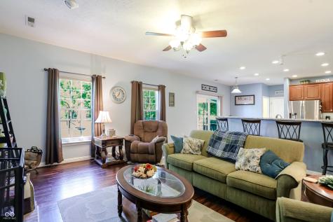 8112 Grassy Meadow Circle Indianapolis IN 46259