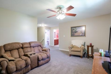 8112 Grassy Meadow Circle Indianapolis IN 46259