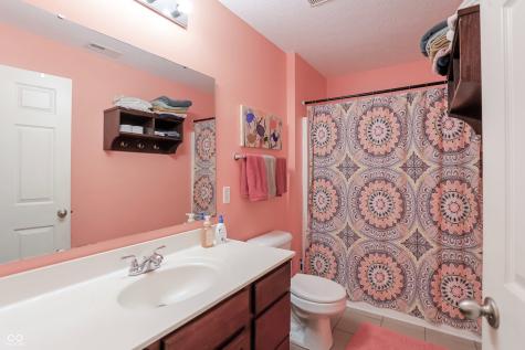 8112 Grassy Meadow Circle Indianapolis IN 46259