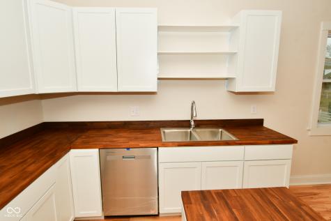 547 Udell Street Indianapolis IN 46208
