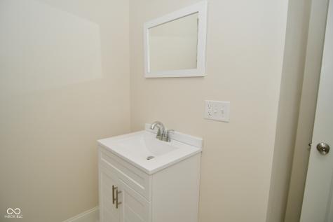547 Udell Street Indianapolis IN 46208