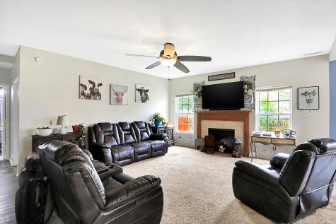 2917 Sentiment Lane Greenwood IN 46143