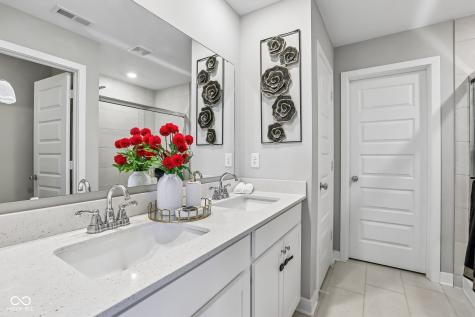 2180 Ryder Place Westfield IN 46074