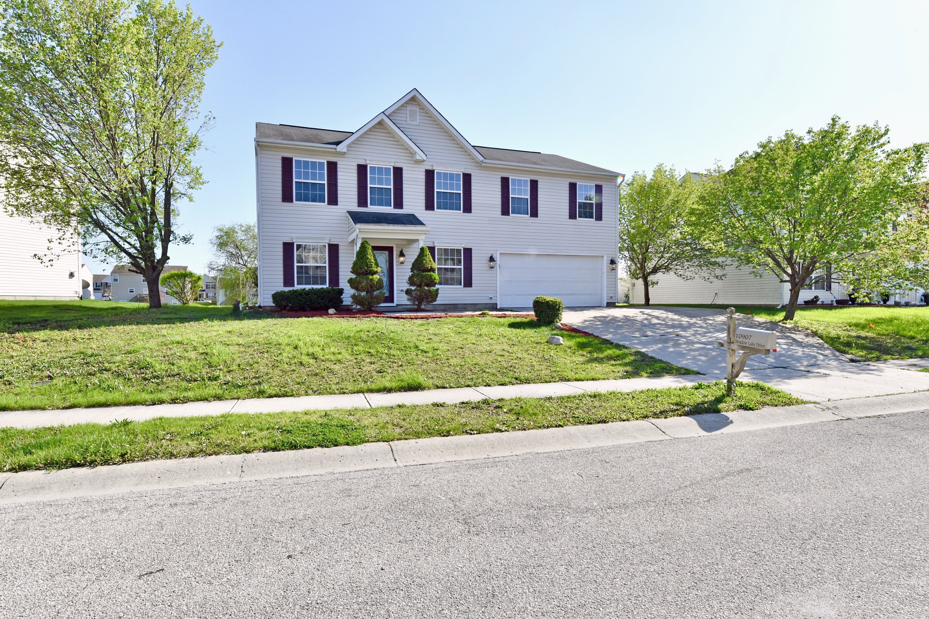 10907 Meadow Lake Drive Indianapolis IN 46229
