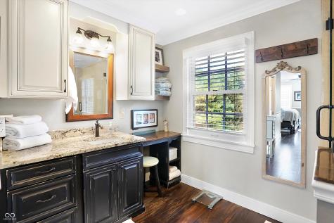 9311 Deer Ridge Drive Zionsville IN 46077