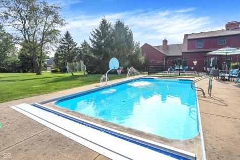 9311 Deer Ridge Drive Zionsville IN 46077