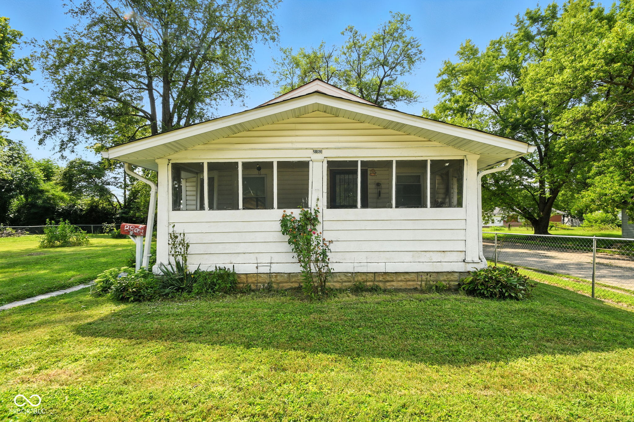 2860 Eastern Avenue Indianapolis IN 46218