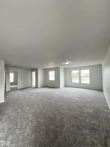 832 Spinney Lane Whiteland IN 46184