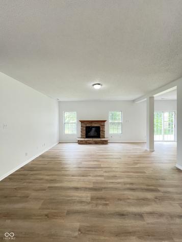 832 Spinney Lane Whiteland IN 46184