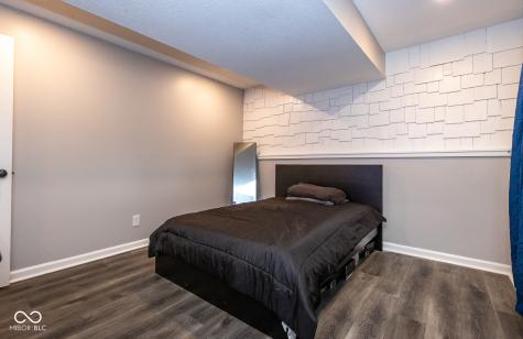 1817 Mutz Drive Indianapolis IN 46229