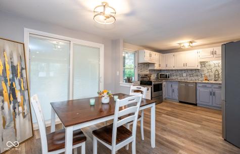 1817 Mutz Drive Indianapolis IN 46229