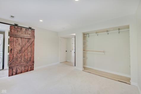 805 Eaglewood Drive Zionsville IN 46077