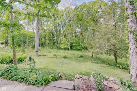 805 Eaglewood Drive Zionsville IN 46077