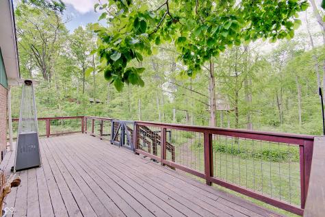 805 Eaglewood Drive Zionsville IN 46077