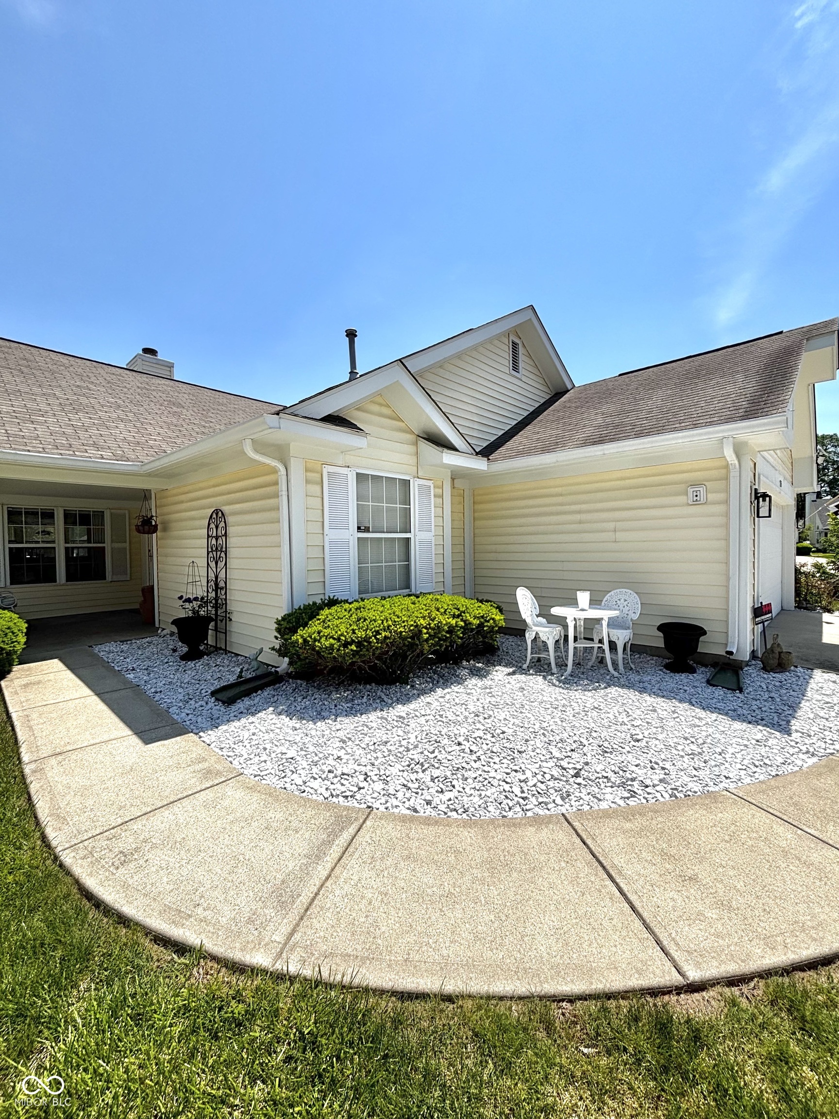 7335 Brackenwood Circle S Indianapolis IN 46260