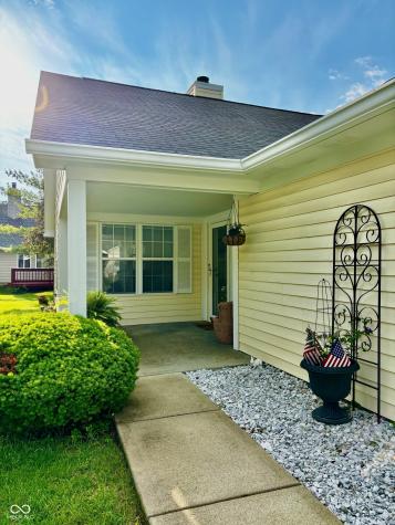 7335 Brackenwood Circle S Indianapolis IN 46260