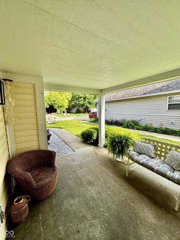 7335 Brackenwood Circle S Indianapolis IN 46260