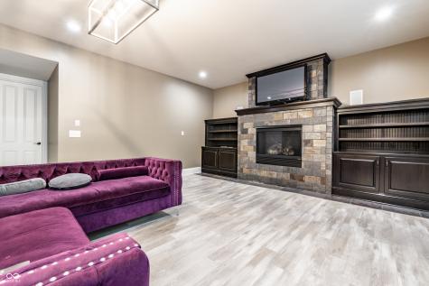 10470 Roxley Bend Carmel IN 46032