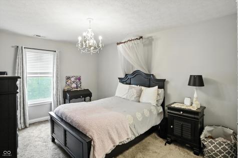 12471 Hawks Landing Drive Fishers IN 46037