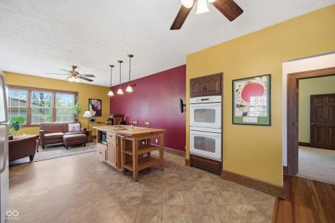 497 N 100 W Franklin IN 46131