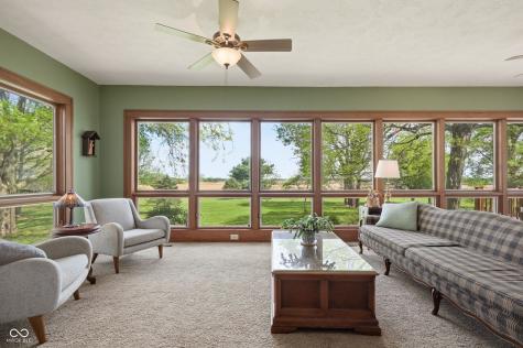 497 N 100 W Franklin IN 46131