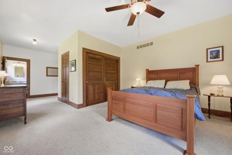 497 N 100 W Franklin IN 46131